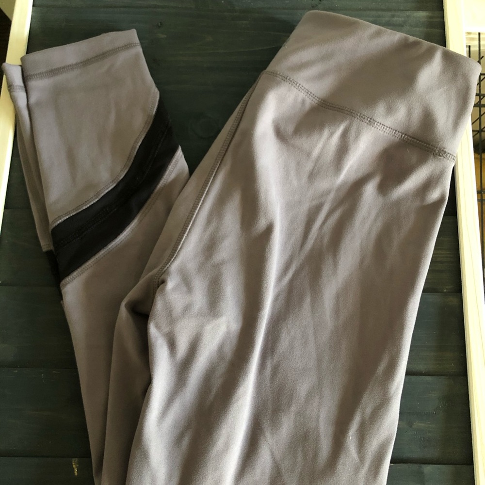 Danskin purple leggings